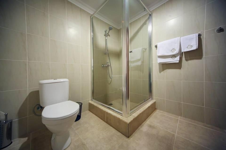Hotel Bagrati 1003 à Koutaïssi Extérieur photo