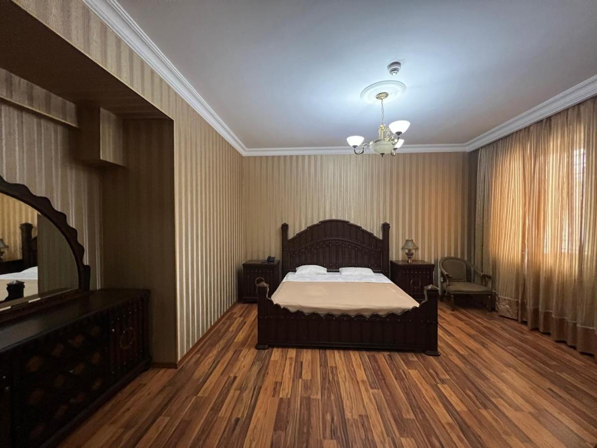 Hotel Bagrati 1003 à Koutaïssi Extérieur photo